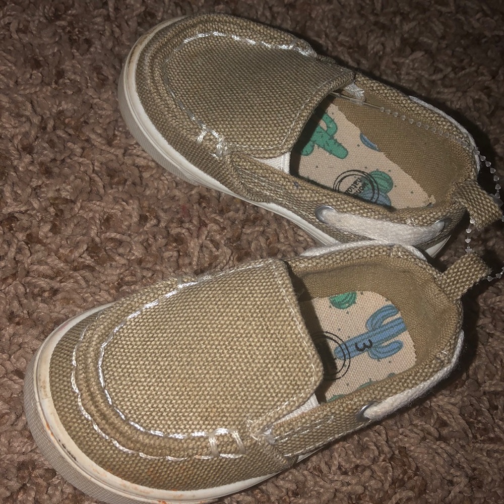 Size 3 shoes